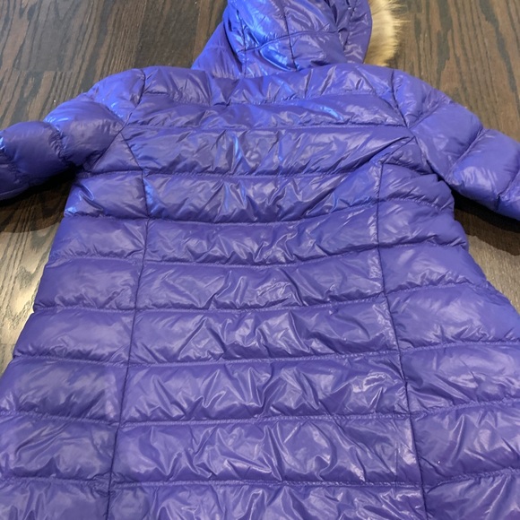 Purple winter jacket/puffer warm almost new - Picture 8 of 8